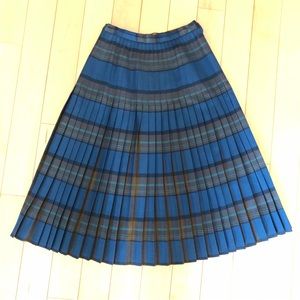 Vintage 60s pleated skirt
